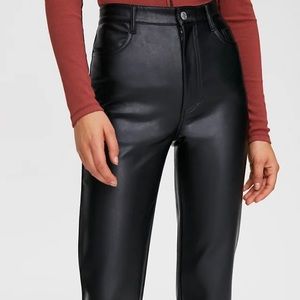 Aritzia Wilfred Free Melina Pant (size 2)